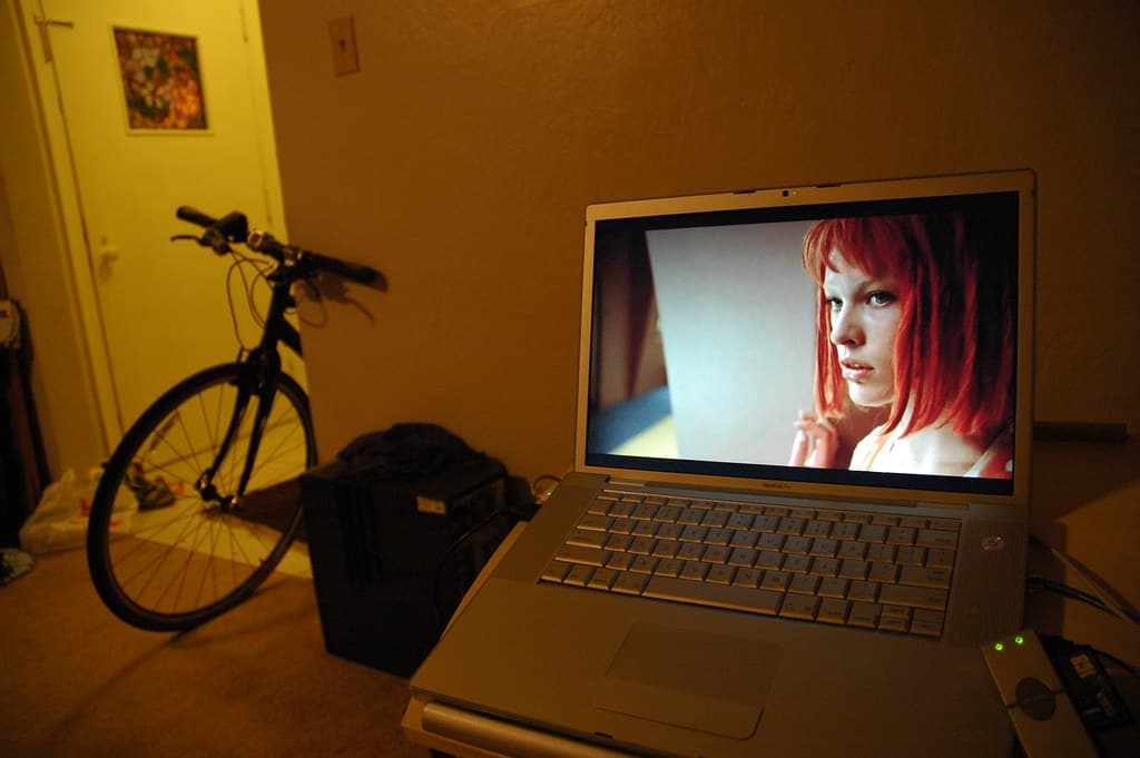 New HUMAIN Horizon Ultra Laptop