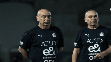 تهنئة اتحاد الكرة المصري للتوأم حسام وإبراهيم حسن بعيد الميلاد